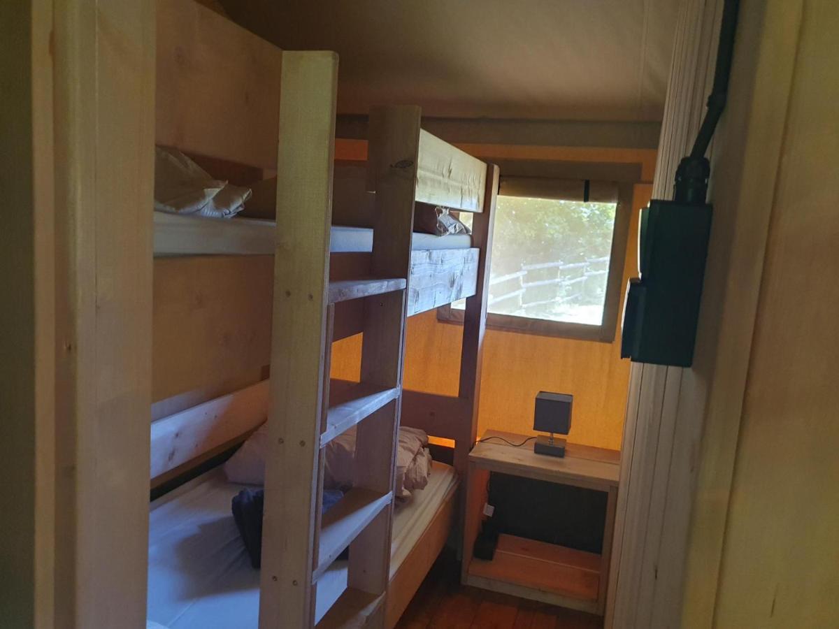 Luxury Safari Tents At Moulin Du Pommier Glamping & Camping Saulgond Екстер'єр фото